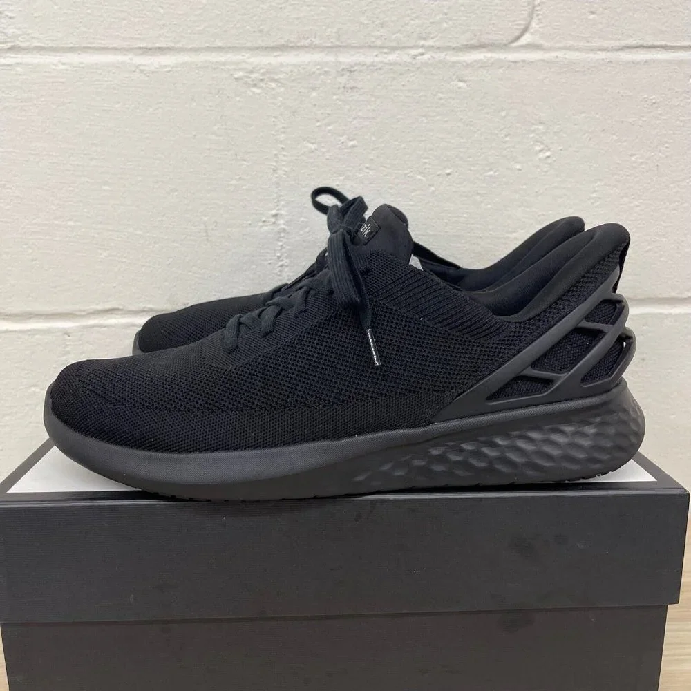 Kizik Athens Hands Free Triple Black Running Shoes Sneaker Womens Size 15.5 Wide
